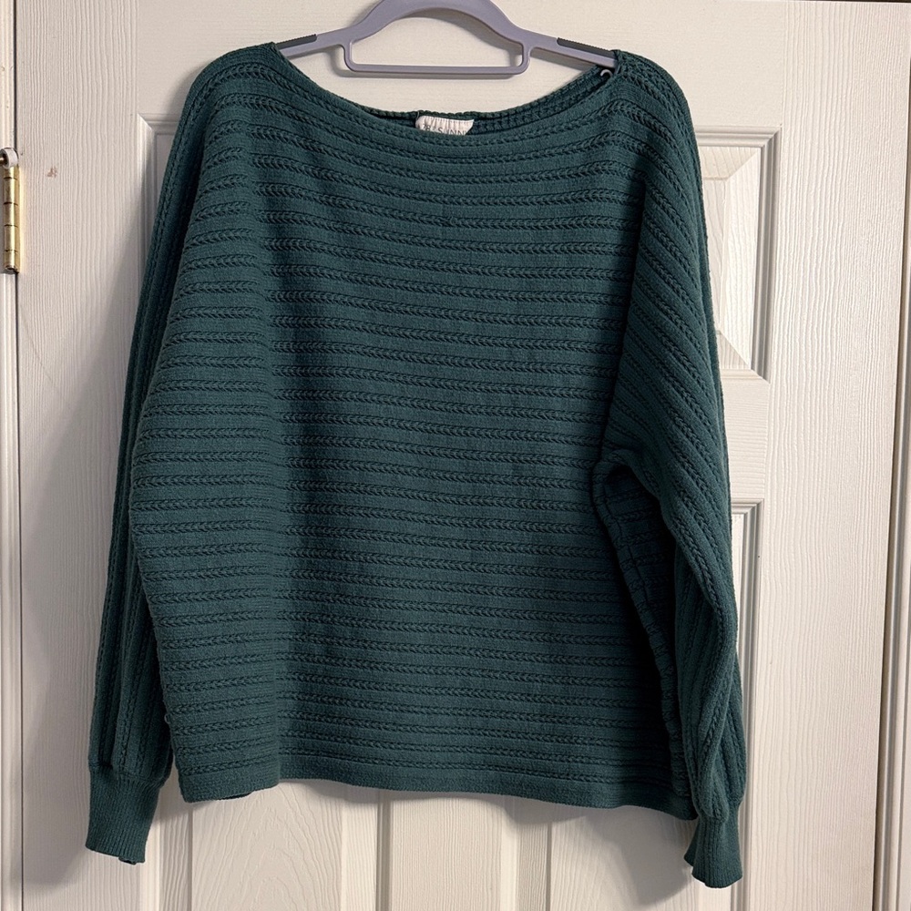 Chic Green Knit Sweater